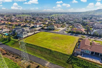 275 Rolling Sage Circle, Vacaville, CA 95688 - Photo 22