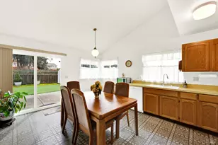 909 Seascape Cir, Rodeo, CA 94572 - Photo 14