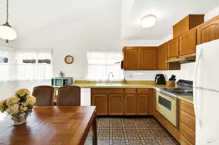 909 Seascape Cir, Rodeo, CA 94572 - Photo 18