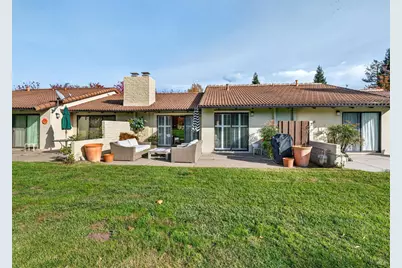 42 Fairways Drive, Napa, CA 94558 - Photo 2