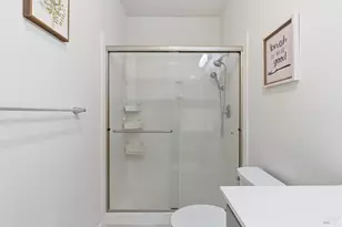 6420 Paysar Ln, Gilroy, CA 95020 - Photo 16