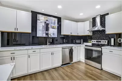 870 Hudis Street, Rohnert Park, CA 94928 - Photo 6