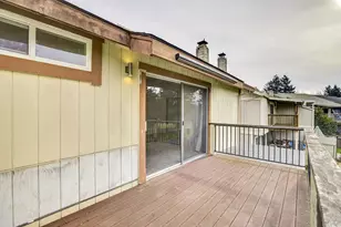 870 Hudis St, Rohnert Park, CA 94928 - Photo 32