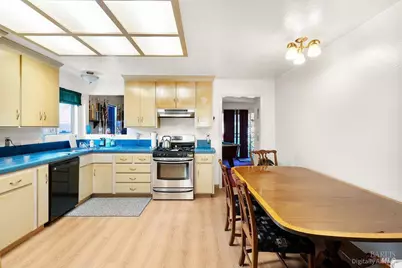 750 Pueblo Avenue, Napa, CA 94558 - Photo 16