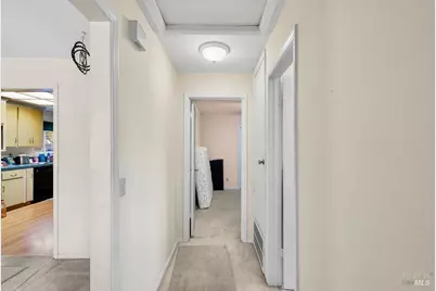 750 Pueblo Avenue, Napa, CA 94558 - Photo 8