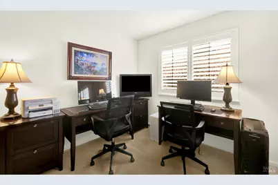 385 Sun Valley Way, Vacaville, CA 95688 - Photo 68