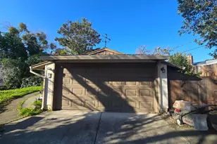 5 Alta Loma Dr, American Canyon, CA 94503 - Photo 4