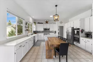 5739 Owls Nest Dr, Santa Rosa, CA 95409 - Photo 8