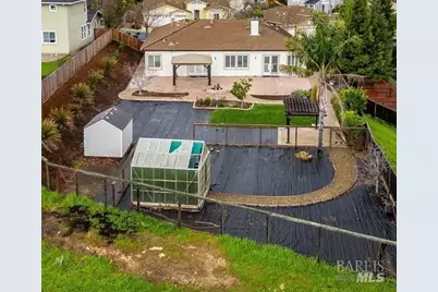 379 McAllister Drive, Benicia, CA 94510 - Photo 46
