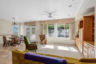 259 Red Mountain Dr, Cloverdale, CA 95425 - Photo 2