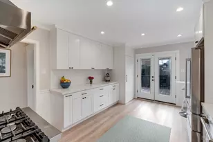 2019 Brown St, Napa, CA 94559 - Photo 14