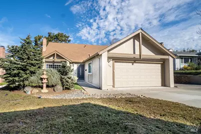 164 Carlisle Way, Benicia, CA 94510 - Photo 1