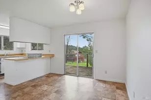 18483 Park Point Ct, Hidden Valley Lake, CA 95467 - Photo 6