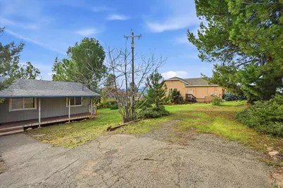 18483 Park Point Court, Hidden Valley Lake, CA 95467 - Photo 26