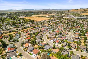 373 Clydesdale Dr, Vallejo, CA 94591 - Photo 36