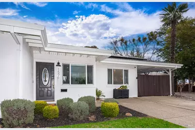 1596 Verna Drive, Napa, CA 94558 - Photo 2