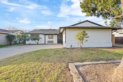 154 Rainier Circle, Vacaville, CA 95687 - Photo 2