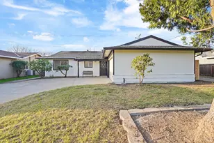 154 Rainier Cir, Vacaville, CA 95687 - Photo 2