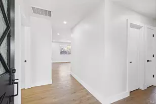 154 Rainier Cir, Vacaville, CA 95687 - Photo 4