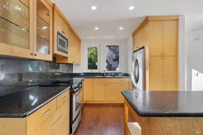 204 Bay Vista Circle, Sausalito, CA 94965 - Photo 12