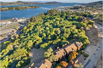 204 Bay Vista Circle, Sausalito, CA 94965 - Photo 50