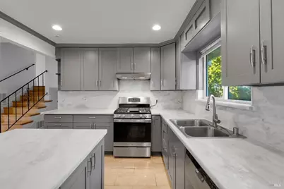 112 Palomar Lane, Vallejo, CA 94591 - Photo 4