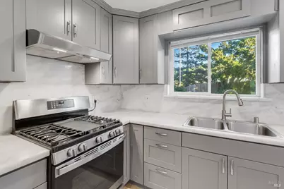 112 Palomar Lane, Vallejo, CA 94591 - Photo 6