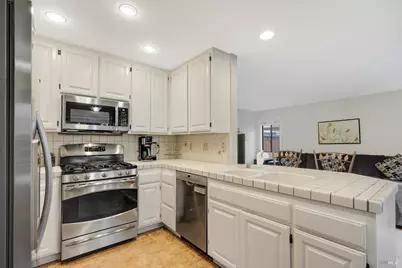 504 Jenifer Court, Santa Rosa, CA 95404 - Photo 28