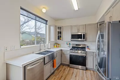 2305 Malachite Way, Santa Rosa, CA 95404 - Photo 16