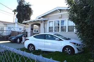1141 E 33rd St, Oakland, CA 94610 - Photo 2