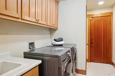 2016 Park Vista Court, Santa Rosa, CA 95405 - Photo 36