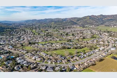 8151 Oakmont Drive, Santa Rosa, CA 95409 - Photo 56