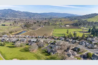 8151 Oakmont Drive, Santa Rosa, CA 95409 - Photo 58