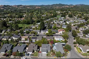 1135 Pinewood Dr, Napa, CA 94558 - Photo 50