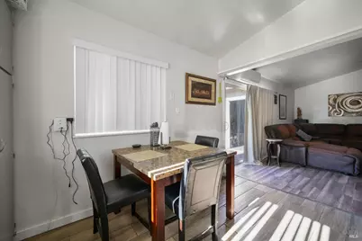 219 Wisconsin Street, Fairfield, CA 94533 - Photo 8