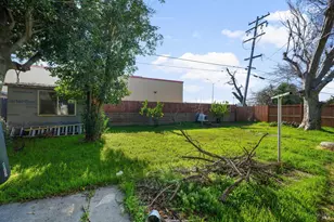 219 Wisconsin St, Fairfield, CA 94533 - Photo 24