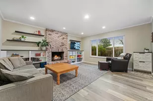 19440 Riverside Dr, Sonoma, CA 95476 - Photo 4