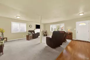 192 Carlsbad Cir, Vacaville, CA 95687 - Photo 28