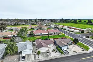 192 Carlsbad Cir, Vacaville, CA 95687 - Photo 8