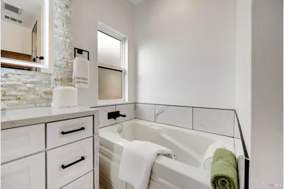 1966 Viewpointe Circle, Santa Rosa, CA 95403 - Photo 28