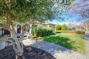 51 Davis Ave, Napa, CA 94559 - Photo 4