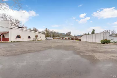 744 N State Street, Ukiah, CA 95482 - Photo 6