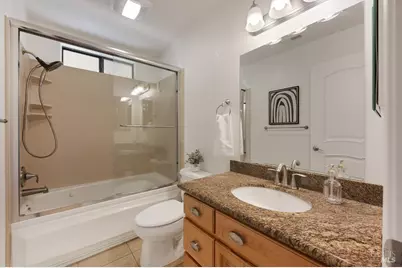 204 Foss Creek Circle #B, Healdsburg, CA 95448 - Photo 14