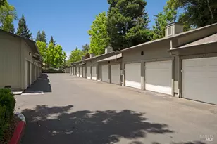 204 Foss Creek Cir, Healdsburg, CA 95448 - Photo 20