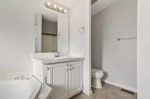 54 Hacienda Dr, Napa, CA 94558 - Photo 14