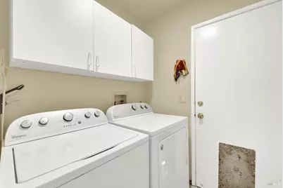 680 Silver Lake Drive, Fairfield, CA 94534 - Photo 44