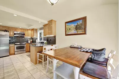 680 Silver Lake Drive, Fairfield, CA 94534 - Photo 22