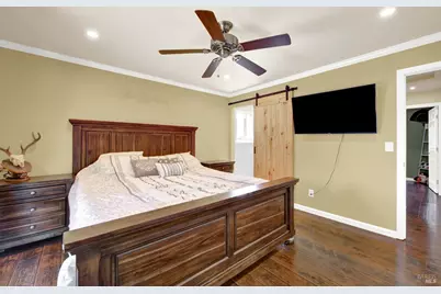 680 Silver Lake Drive, Fairfield, CA 94534 - Photo 32