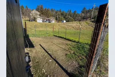 27310 Oriole Drive, Willits, CA 95490 - Photo 14