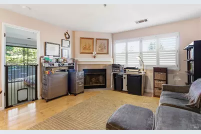 240 Seagull Row, Novato, CA 94945 - Photo 6